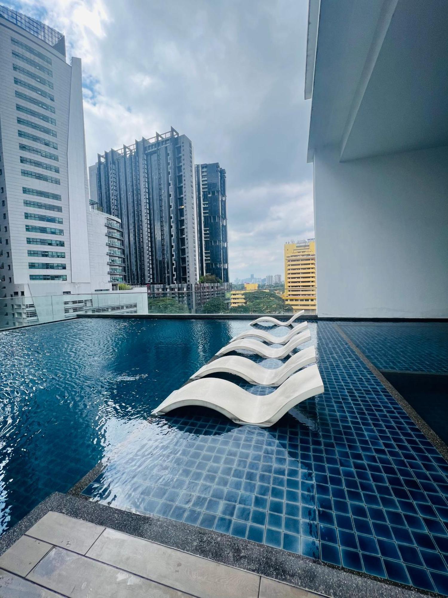 Reizz By D'amour Apartemen Kuala Lumpur